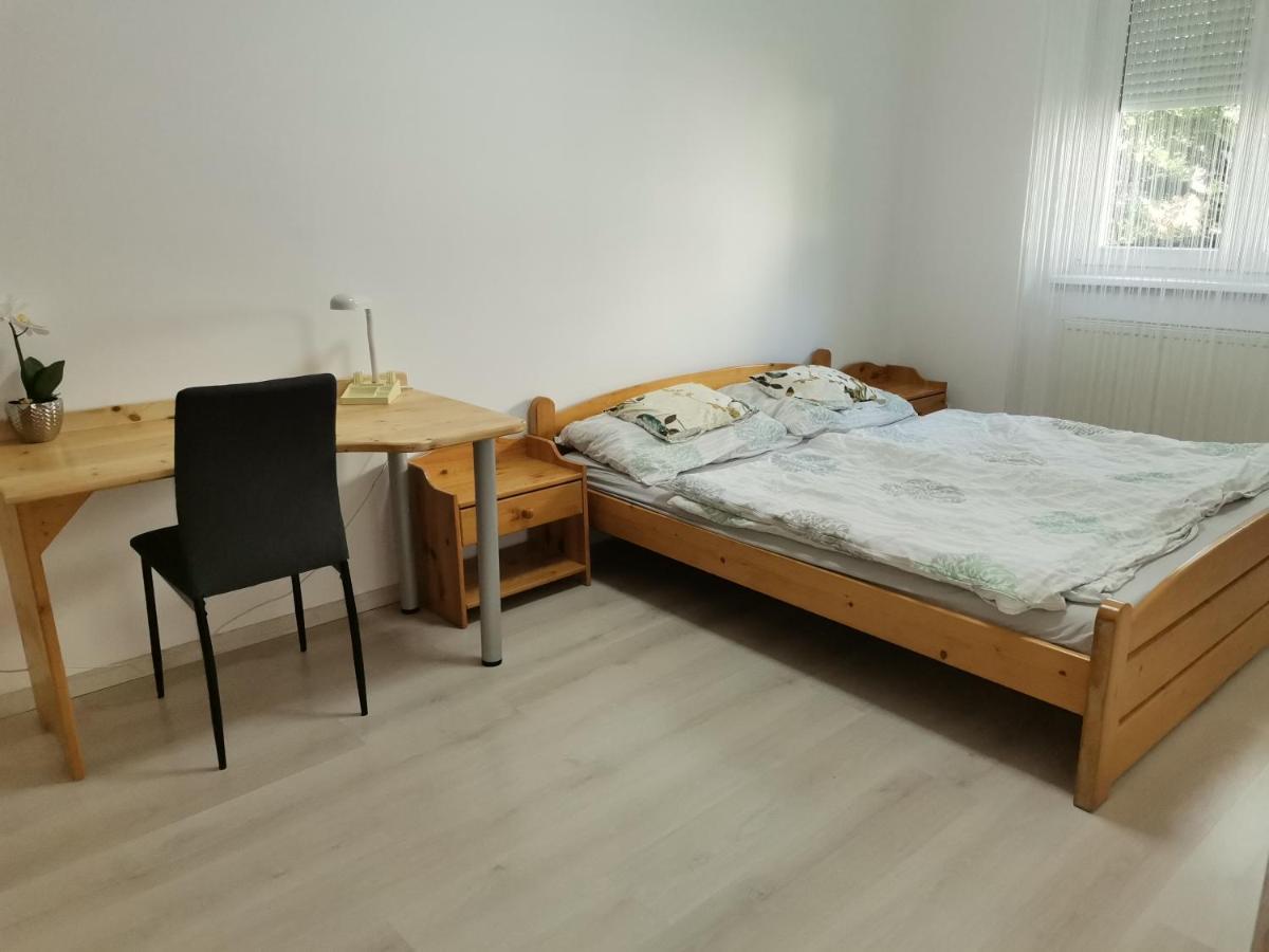 Oasis Ii. Appartement *
